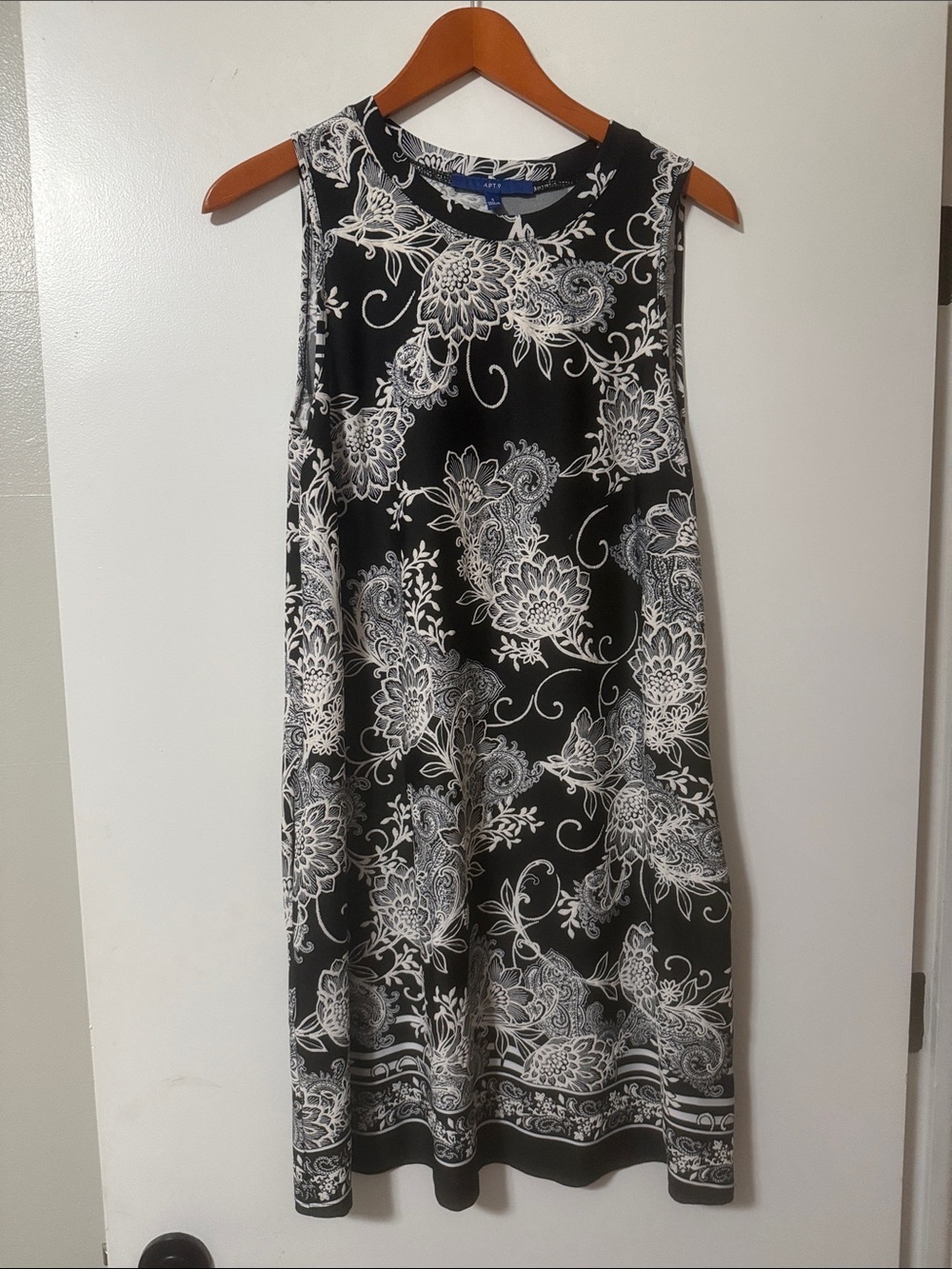 Apt. 9 Black & White Floral Paisley Midi Dress